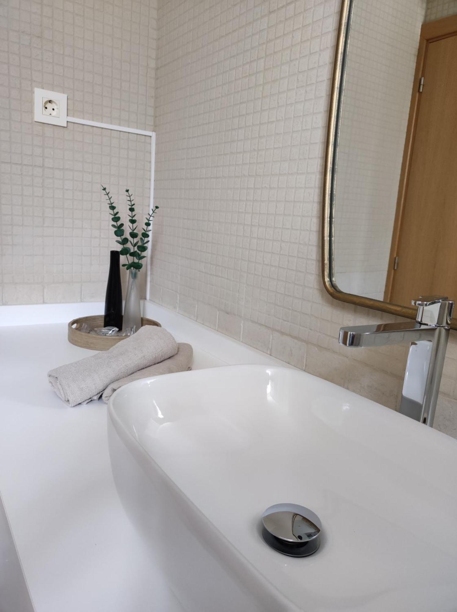 Apartamento Vico Escarrilla Ngoại thất bức ảnh